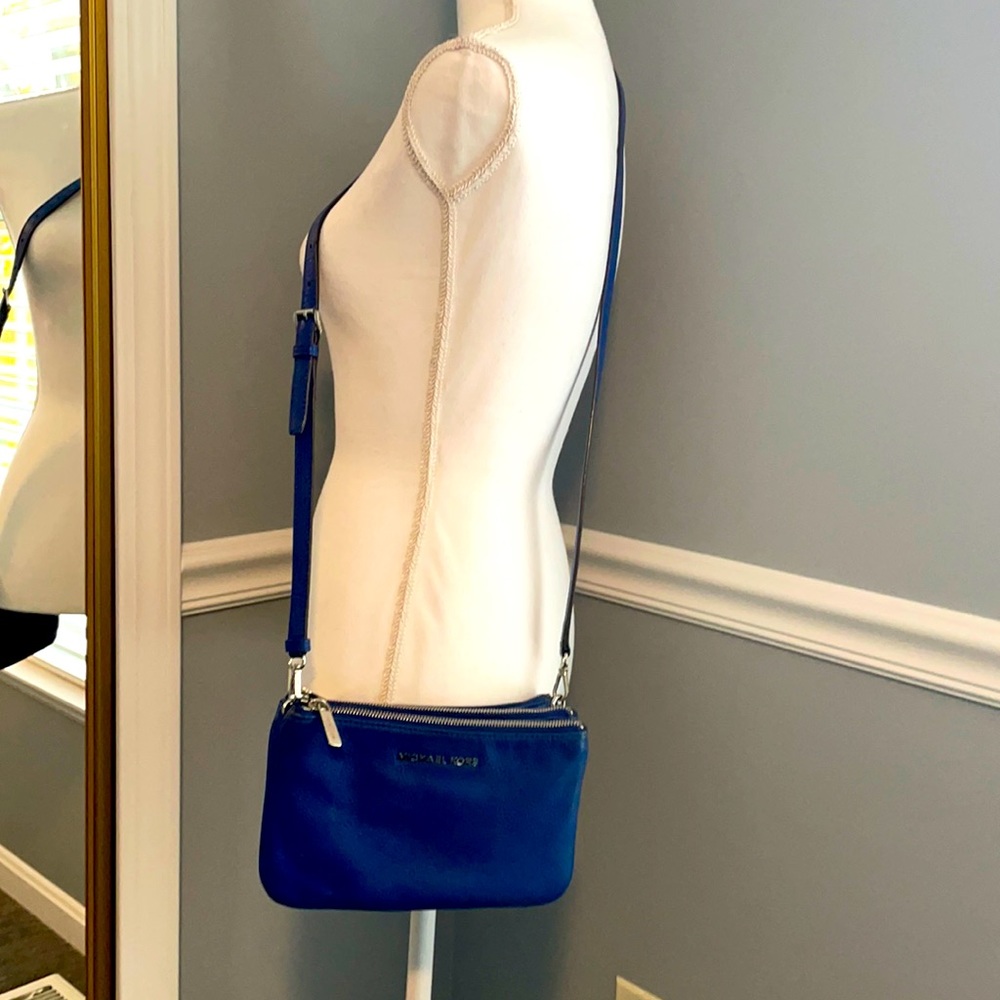 Michael Kors crossbody bag